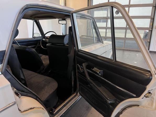 Lada (ВАЗ) 2106 с пробегом 1990 года, цена 94 000 рублей, 88139 км, седан, Автокод Объявления