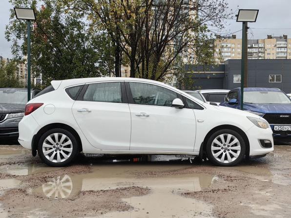 Opel Astra J Рестайлинг с пробегом 2013 года, цена 749 000 рублей, 158000 км, хэтчбек, Автокод Объявления