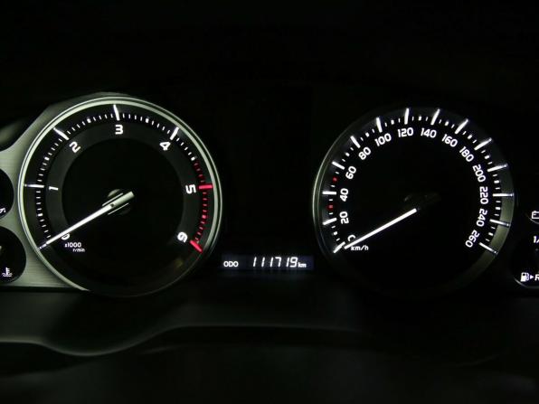 Toyota Land Cruiser 200 Series Рестайлинг 2 с пробегом 2020 года, цена 7 790 000 рублей, 111626 км, внедорожник, Автокод Объявления