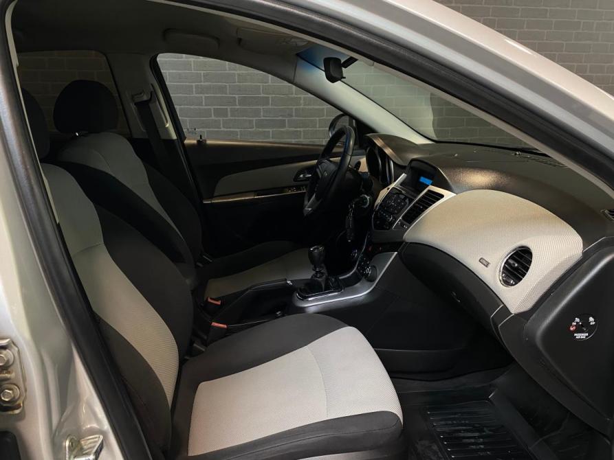 Chevrolet Cruze I Челябинск  - изображение 10