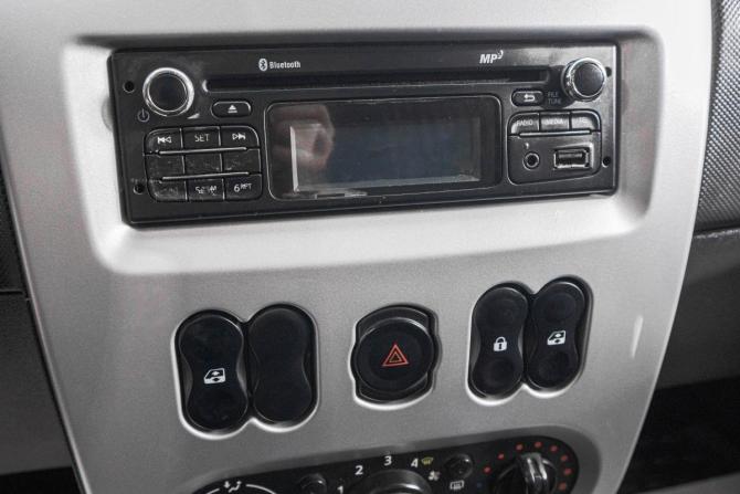 Renault Sandero I с пробегом 2013 года, цена 629 000 рублей, 136000 км, хэтчбек, Автокод Объявления