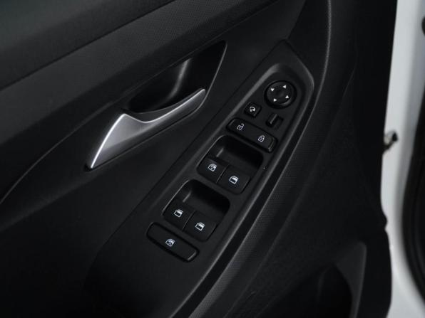 Hyundai Creta II с пробегом 2022 года, цена 2 150 444 рубля, 81731 км, внедорожник, Автокод Объявления