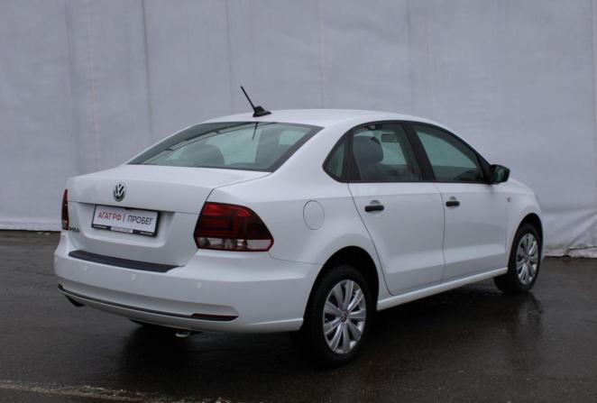 Volkswagen Polo V Рестайлинг с пробегом 2019 года, цена 1 290 000 рублей, 87242 км, седан, Автокод Объявления
