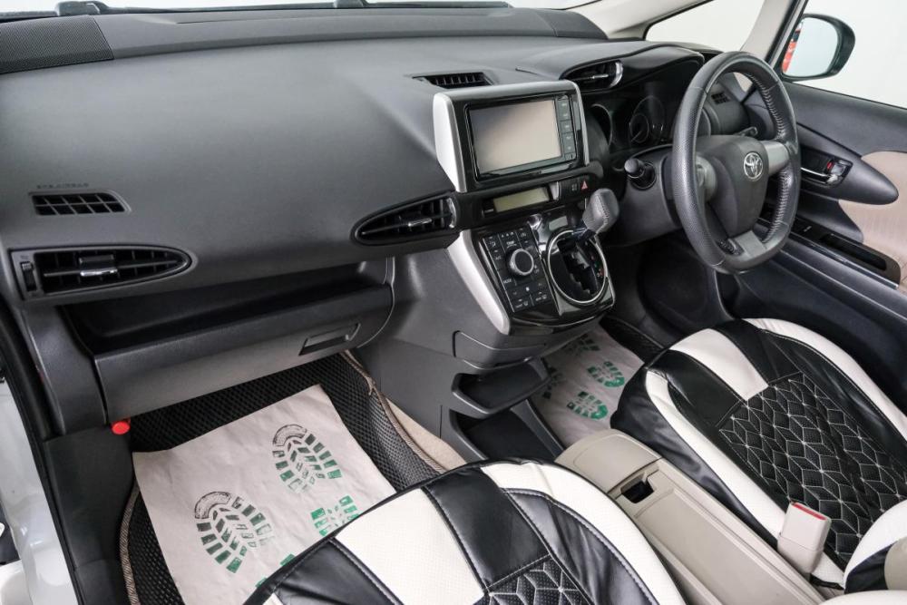 Toyota Wish II Рестайлинг Красноярск  - изображение 13