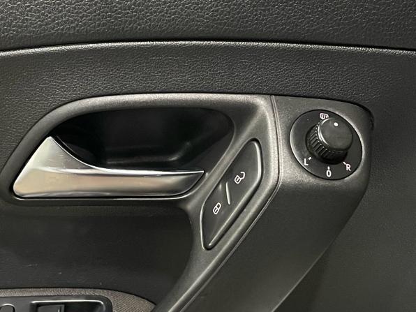 Volkswagen Polo V Рестайлинг с пробегом 2018 года, цена 730 000 рублей, 131329 км, седан, Автокод Объявления