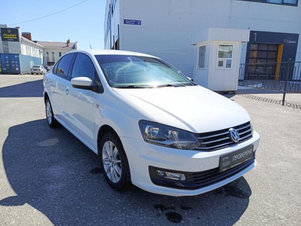 Volkswagen Polo V Рестайлинг с пробегом 2015 года, цена 805 000 рублей, 179134 км, седан, Автокод Объявления
