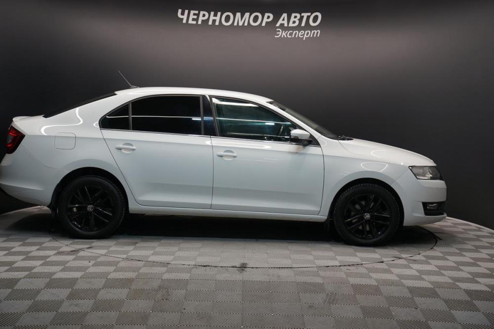 Skoda Rapid I Рестайлинг Крым  - изображение 6