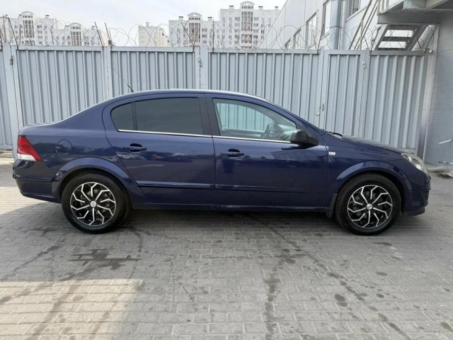 Opel Astra H Рестайлинг Ростов-на-Дону  - изображение 9