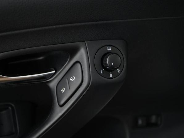 Volkswagen Polo V с пробегом 2015 года, цена 867 077 рублей, 140954 км, седан, Автокод Объявления
