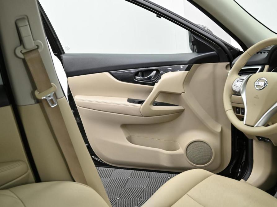 Nissan X-Trail III Москва  - изображение 12