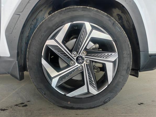 Hyundai Tucson IV с пробегом 2023 года, цена 3 430 000 рублей, 40653 км, внедорожник, Автокод Объявления