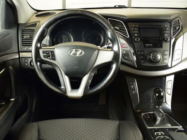 Hyundai i40 I с пробегом 2014 года, цена 899 995 рублей, 242420 км, седан, Автокод Объявления