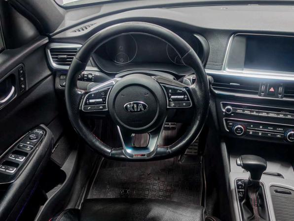 Kia Optima IV Рестайлинг с пробегом 2018 года, цена 2 099 900 рублей, 141000 км, седан, Автокод Объявления
