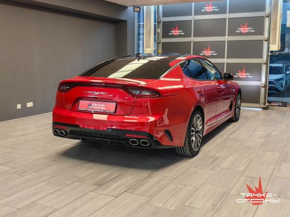 Kia Stinger I с пробегом 2018 года, цена 2 048 000 рублей, 125000 км, лифтбек, Автокод Объявления