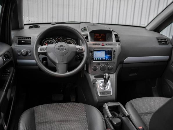 Opel Zafira B с пробегом 2007 года, цена 699 000 рублей, 140519 км, компактвэн, Автокод Объявления