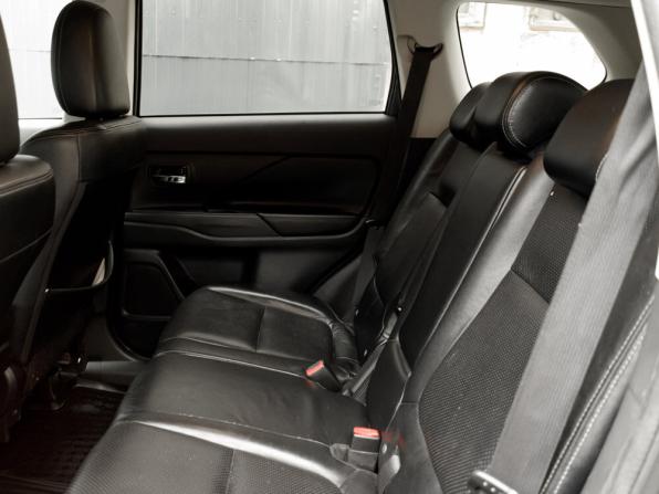 Mitsubishi Outlander III с пробегом 2013 года, цена 1 310 000 рублей, 278023 км, внедорожник, Автокод Объявления