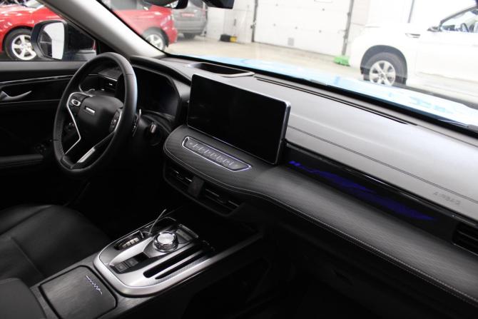 Haval Jolion I Рестайлинг 2 с пробегом 2025 года, цена 2 633 000 рублей, 1100 км, внедорожник, Автокод Объявления