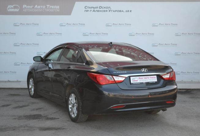 Hyundai Sonata VI (YF) с пробегом 2011 года, цена 880 000 рублей, 107432 км, седан, Автокод Объявления