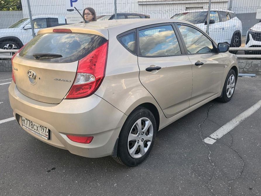 Hyundai Solaris I Москва  - изображение 1