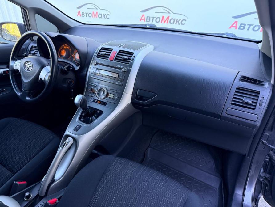 Toyota Auris I Тюмень  - изображение 9