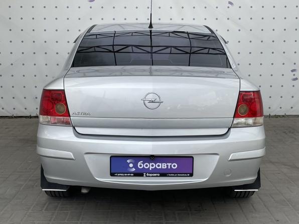 Opel Astra H Рестайлинг с пробегом 2011 года, цена 600 000 рублей, 173960 км, седан, Автокод Объявления