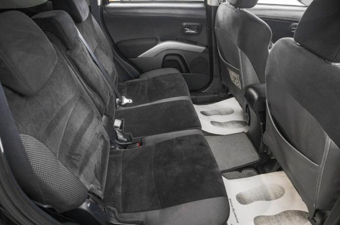 Mitsubishi Outlander II Рестайлинг с пробегом 2010 года, цена 1 349 000 рублей, 198000 км, внедорожник, Автокод Объявления