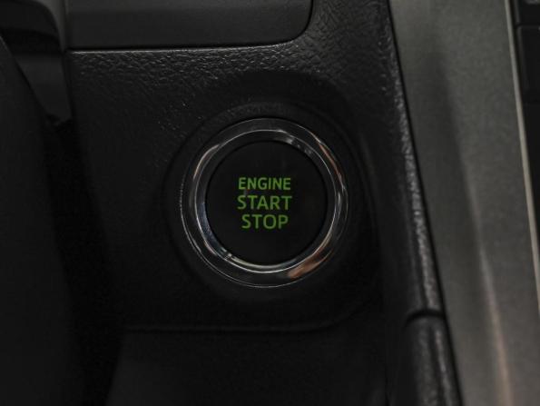 Toyota Camry VII (XV50) с пробегом 2013 года, цена 1 620 000 рублей, 270177 км, седан, Автокод Объявления