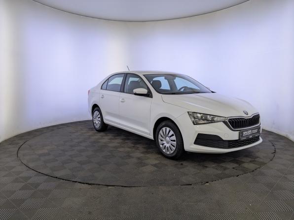 Skoda Rapid II с пробегом 2022 года, цена 1 750 000 рублей, 87379 км, лифтбек, Автокод Объявления