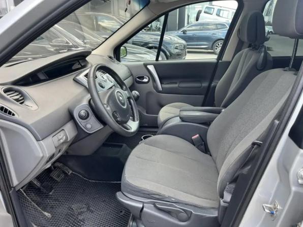 Renault Scenic II Рестайлинг с пробегом 2007 года, цена 470 000 рублей, 320012 км, минивэн, Автокод Объявления