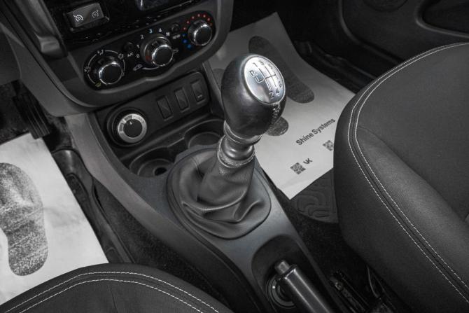 Renault Duster I Рестайлинг с пробегом 2015 года, цена 1 299 000 рублей, 95000 км, внедорожник, Автокод Объявления