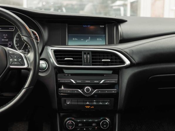 Infiniti QX30 с пробегом 2018 года, цена 1 970 000 рублей, 153100 км, внедорожник, Автокод Объявления