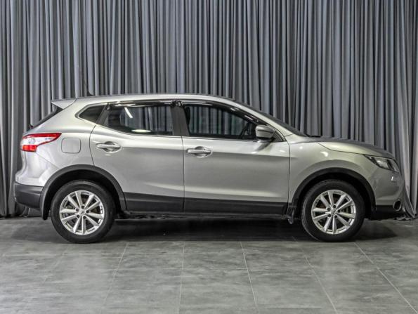 Nissan Qashqai II с пробегом 2015 года, цена 1 499 000 рублей, 170111 км, внедорожник, Автокод Объявления