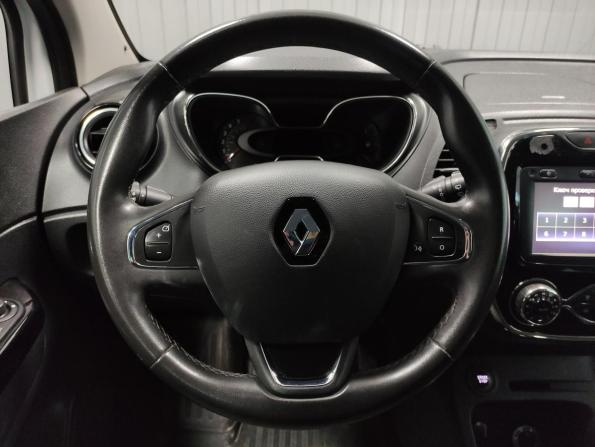 Renault Kaptur I с пробегом 2018 года, цена 1 500 000 рублей, 112500 км, внедорожник, Автокод Объявления
