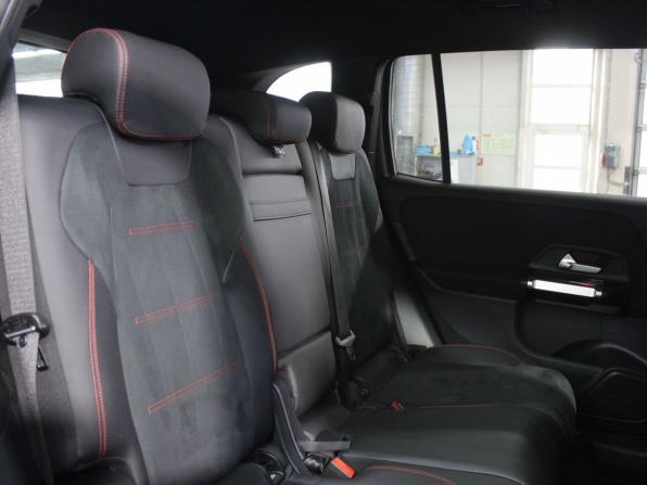 Mercedes-Benz GLB I (X247) с пробегом 2021 года, цена 3 800 000 рублей, 37788 км, внедорожник, Автокод Объявления