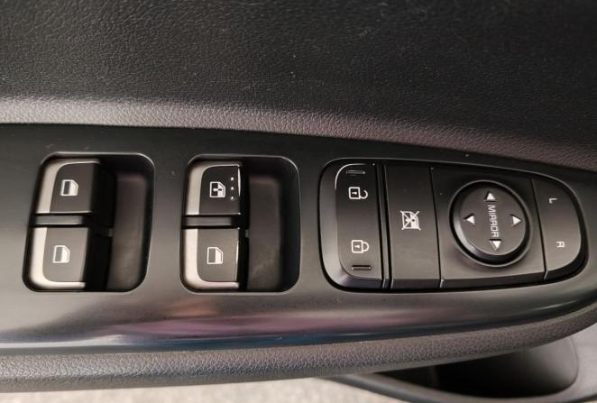 Kia Rio IV с пробегом 2018 года, цена 1 370 000 рублей, 142900 км, хэтчбек, Автокод Объявления