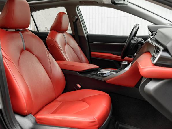 Toyota Camry VIII (XV70) с пробегом 2018 года, цена 2 920 000 рублей, 81582 км, седан, Автокод Объявления