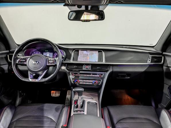 Kia Optima IV Рестайлинг с пробегом 2018 года, цена 2 255 000 рублей, 100471 км, седан, Автокод Объявления