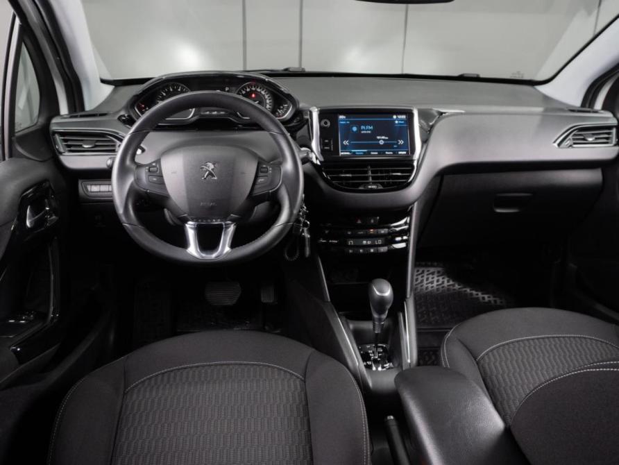 Peugeot 208 I Рестайлинг Тюмень  - изображение 6
