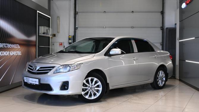 Toyota Corolla X (E140 E150) Рестайлинг с пробегом 2012 года, цена 695 000 рублей, 403173 км, седан, Автокод Объявления