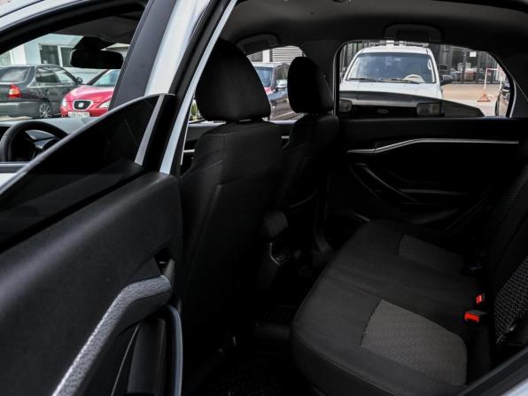 Lada (ВАЗ) Vesta I с пробегом 2022 года, цена 1 150 000 рублей, 16469 км, седан, Автокод Объявления