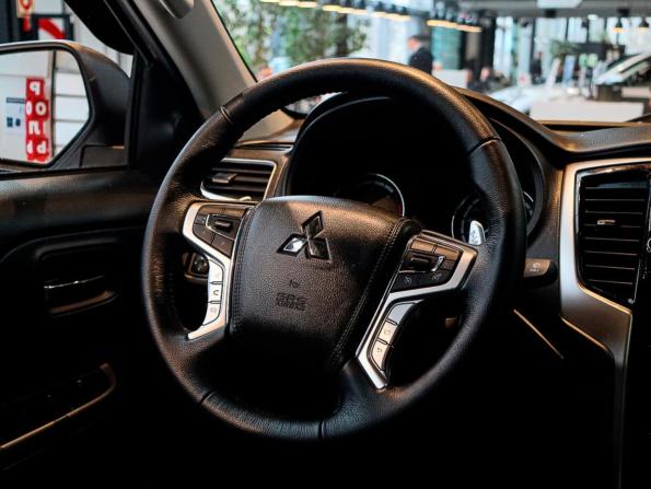 Mitsubishi L200 V Рестайлинг с пробегом 2023 года, цена 3 770 000 рублей, 16700 км, offers.body_type.unknown, Автокод Объявления