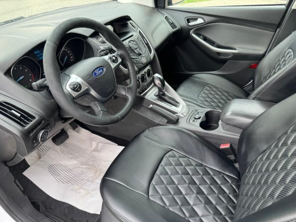 Ford Focus III с пробегом 2014 года, цена 929 900 рублей, 102507 км, хэтчбек, Автокод Объявления