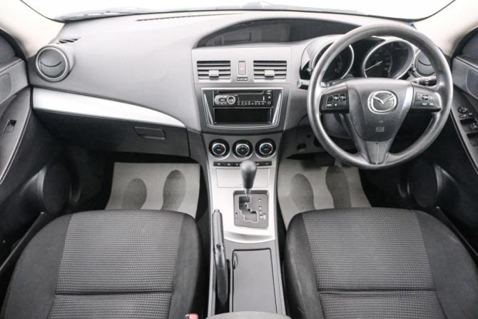 Mazda Axela II с пробегом 2012 года, цена 879 000 рублей, 191631 км, седан, Автокод Объявления