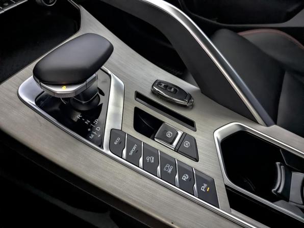 Geely Coolray I с пробегом 2024 года, цена 2 195 000 рублей, 40419 км, внедорожник, Автокод Объявления
