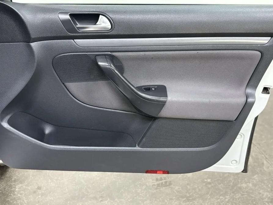 Volkswagen Jetta V Саратов  - изображение 13