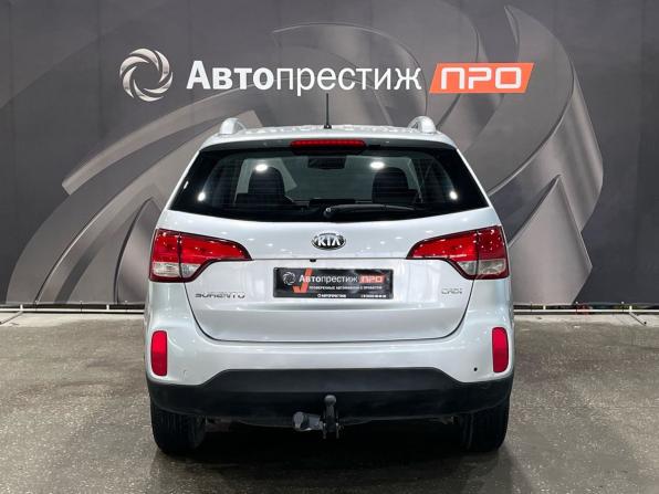 Kia Sorento II Рестайлинг с пробегом 2012 года, цена 1 260 000 рублей, 358934 км, внедорожник, Автокод Объявления