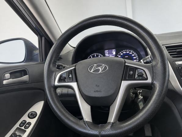 Hyundai Solaris I Рестайлинг с пробегом 2016 года, цена 879 000 рублей, 184992 км, седан, Автокод Объявления