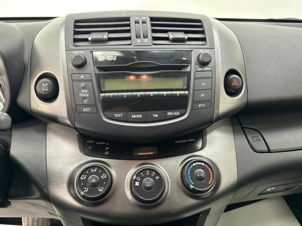 Toyota RAV4 III (XA30) Рестайлинг с пробегом 2012 года, цена 1 575 000 рублей, 143705 км, внедорожник, Автокод Объявления