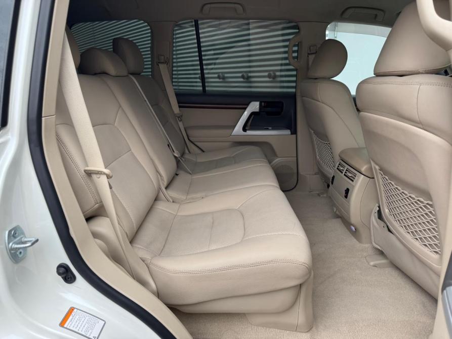 Toyota Land Cruiser 200 Series Рестайлинг 2 Иркутск  - изображение 28