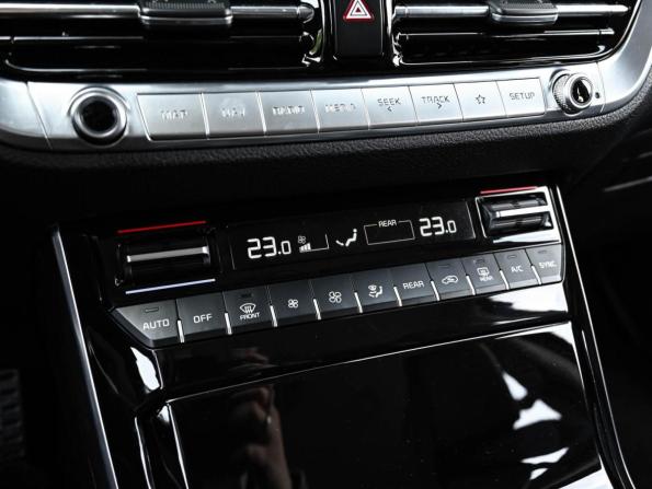 Kia Mohave I Рестайлинг 2 с пробегом 2021 года, цена 4 120 000 рублей, 160611 км, внедорожник, Автокод Объявления